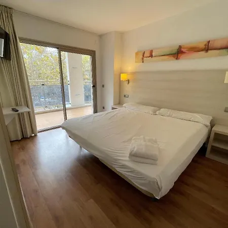 Michelangelo - Planetcostadorada Apartment *